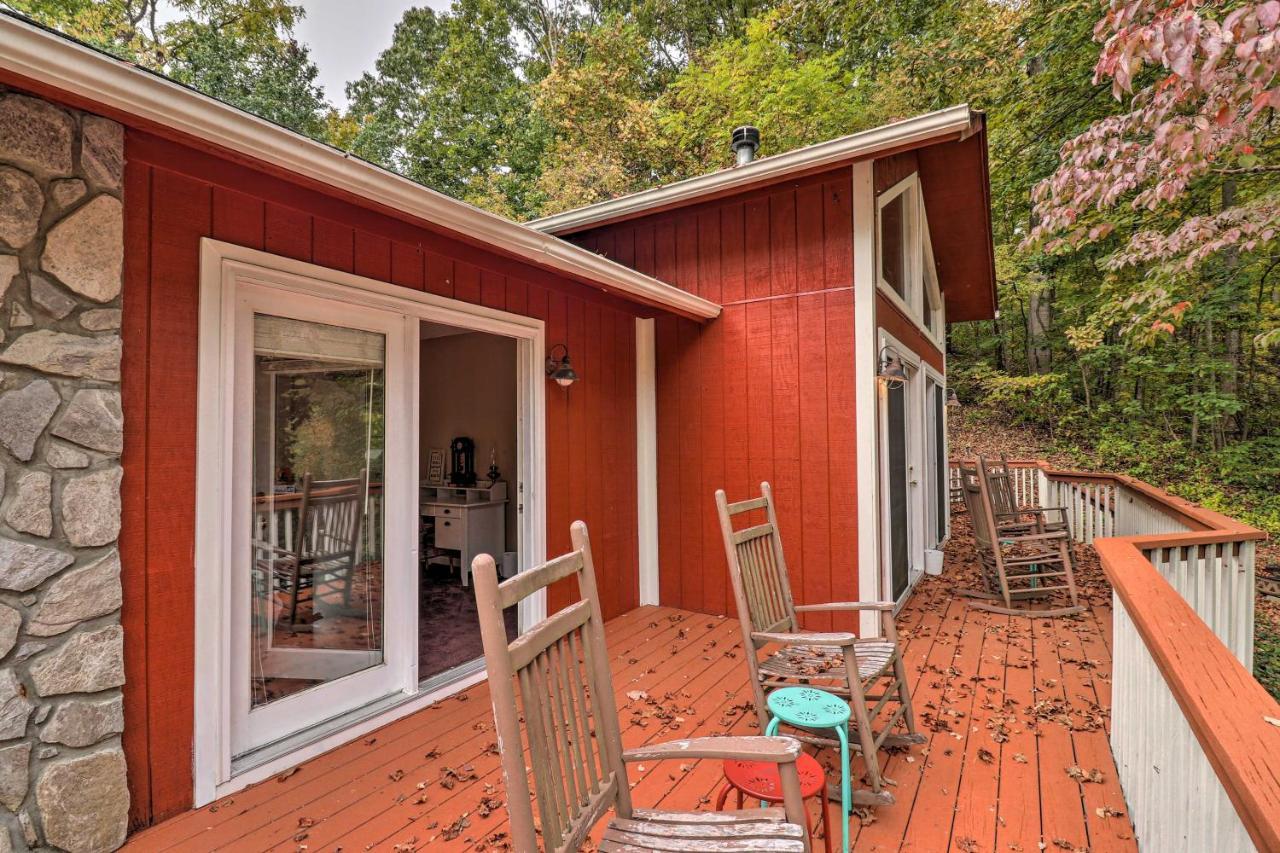 Rustic Red Cabin With Deck In Maggie Valley Club! 外观 照片